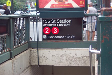 webassets/harlem_tour3.jpg